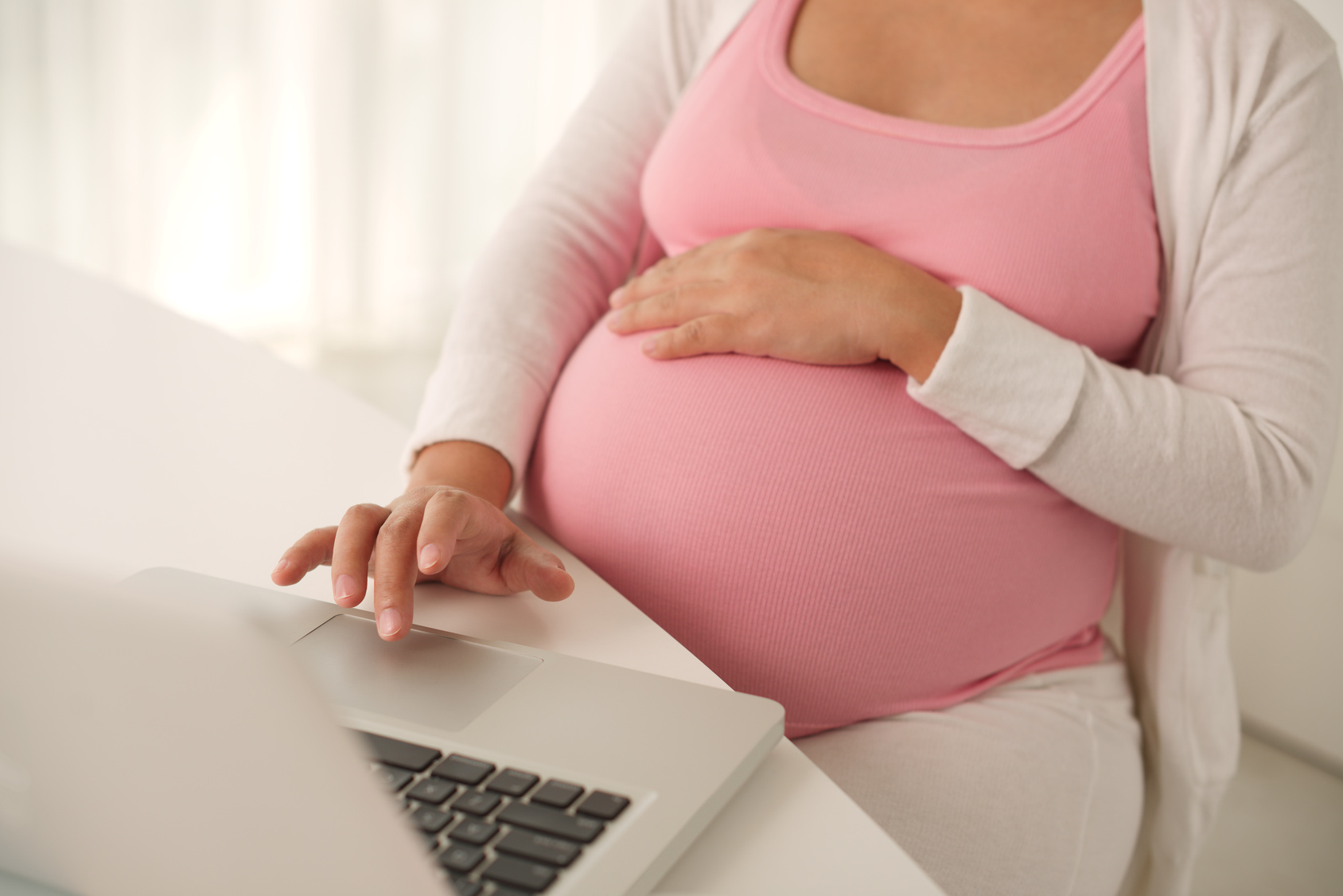 How can pregnancy effect your vision? 